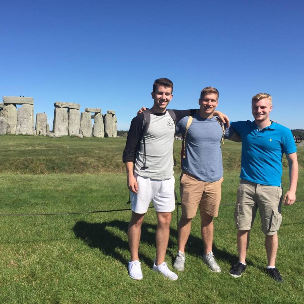 Meet your Posher, Bryce